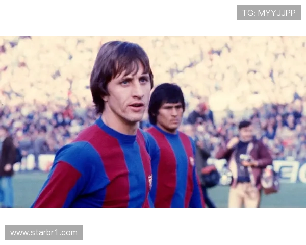 约翰·克鲁伊夫在足球历史上的重要性与持续影响分析 约翰·克鲁伊夫在足球历史上的重要性与持续影响分析