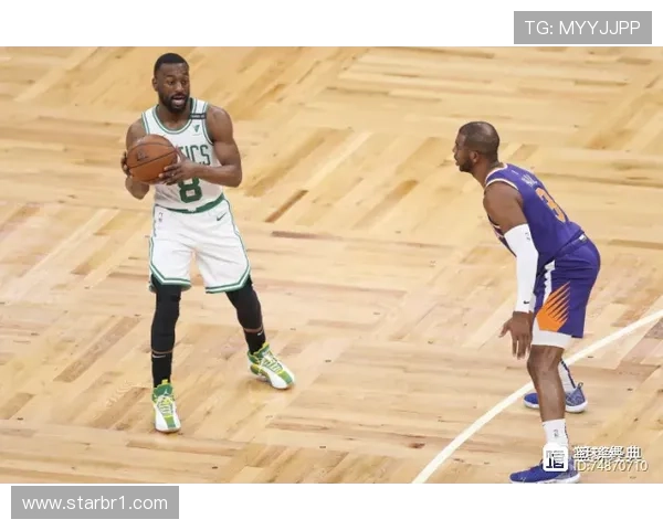 沃克职业轨迹回顾：表现稳健，逐步成为篮球明星的非凡旅程