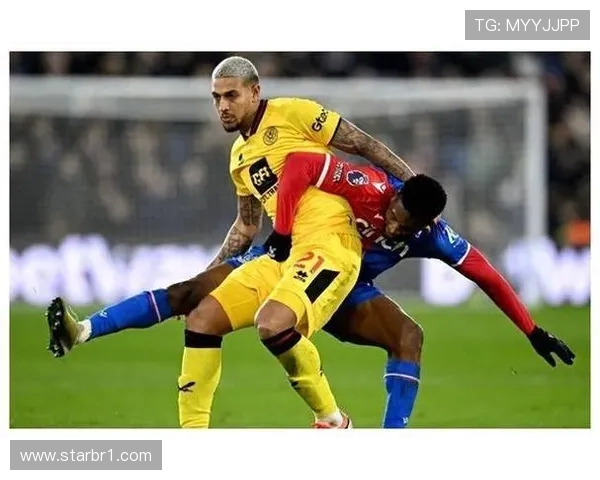 奥利塞只会传球?战术角色与进攻参与度解析 奥利塞只会传球?战术角色与进攻参与度解析