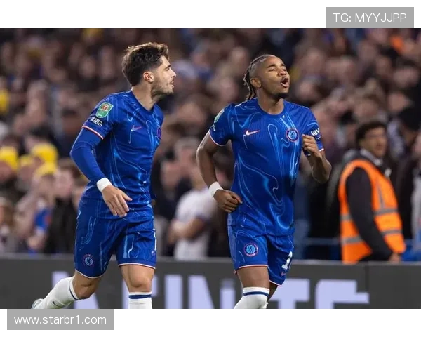 切尔西阵容庞大,但结构合理性存疑,对赛季走势形成制约 切尔西阵容庞大,但结构合理性存疑,对赛季走势形成制约